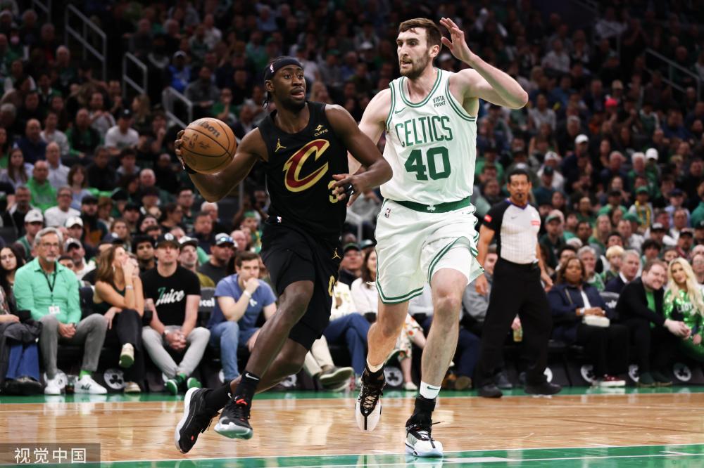 许多地方足 许多地方足